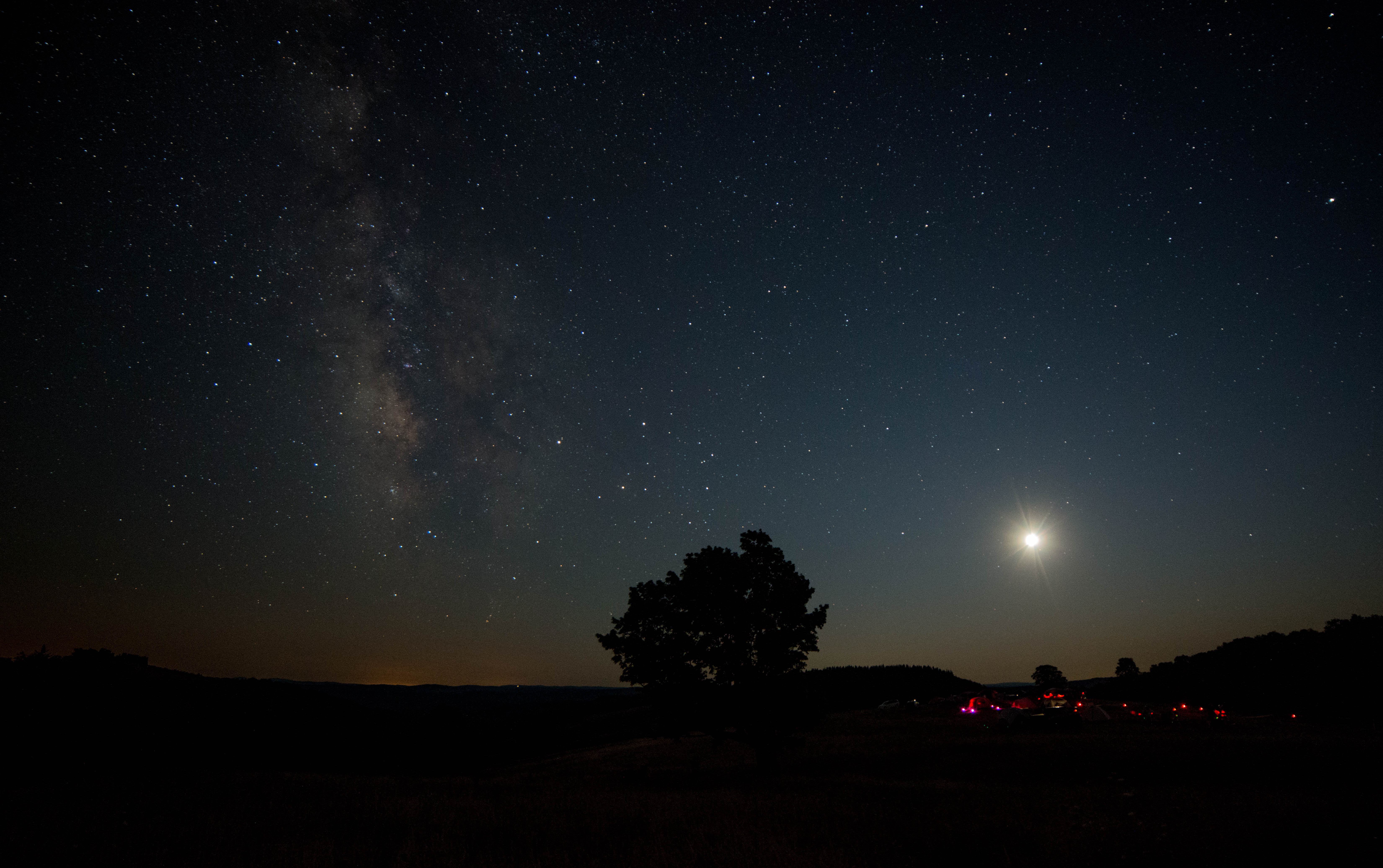 Moonrise and the Milky Way over the AHSP campsite fields
